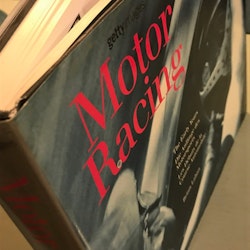 Motor Racing - otrolig titel - 352 sidor foto från 1894-1959, 26 x 30 cm, tung bok