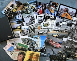 Ronnie Peterson i handgjort schatull - foto, bilder, dekaler, original - 31 delar - signerat