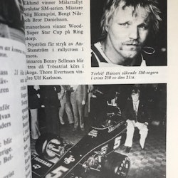 Ronnie Peterson i Motorns Mästare 75/76 - bok om ett Lotus år - 130 sid, 14x19 cm