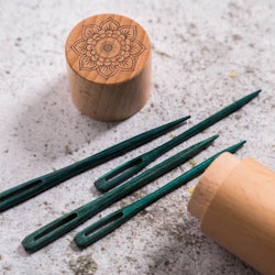 Knitpro Mindful Darning Needles - nålar i trä med träask