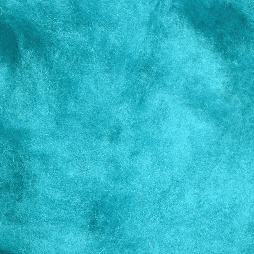 Kardflor - svensk kardad ull för tovning, handspinning och dekoration