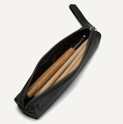 Muud Hee XL Black - svart fodral i läder