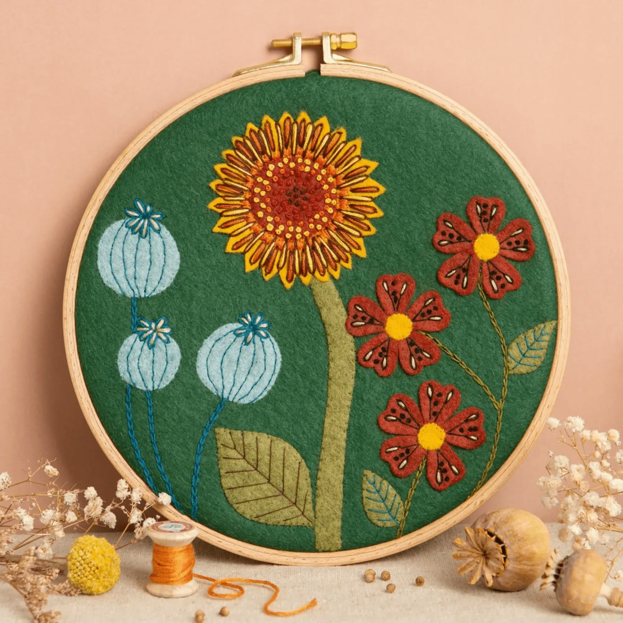 Corinne Lapierre - Botanical Felt Appliqué - kit för filtsömnad