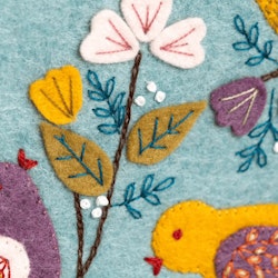 Corinne Lapierre - Dawn Chorus Felt Appliqué - kit för filtsömnad