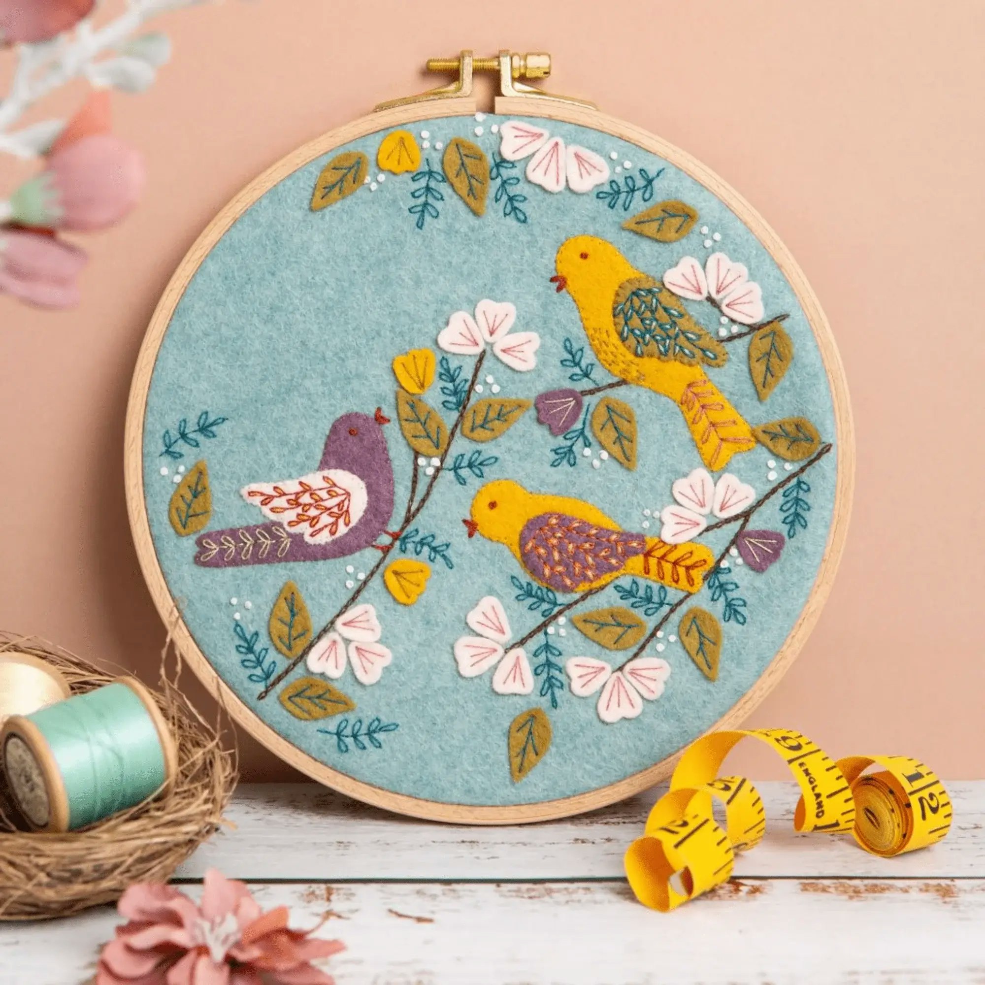 Corinne Lapierre - Dawn Chorus Felt Appliqué - kit för filtsömnad