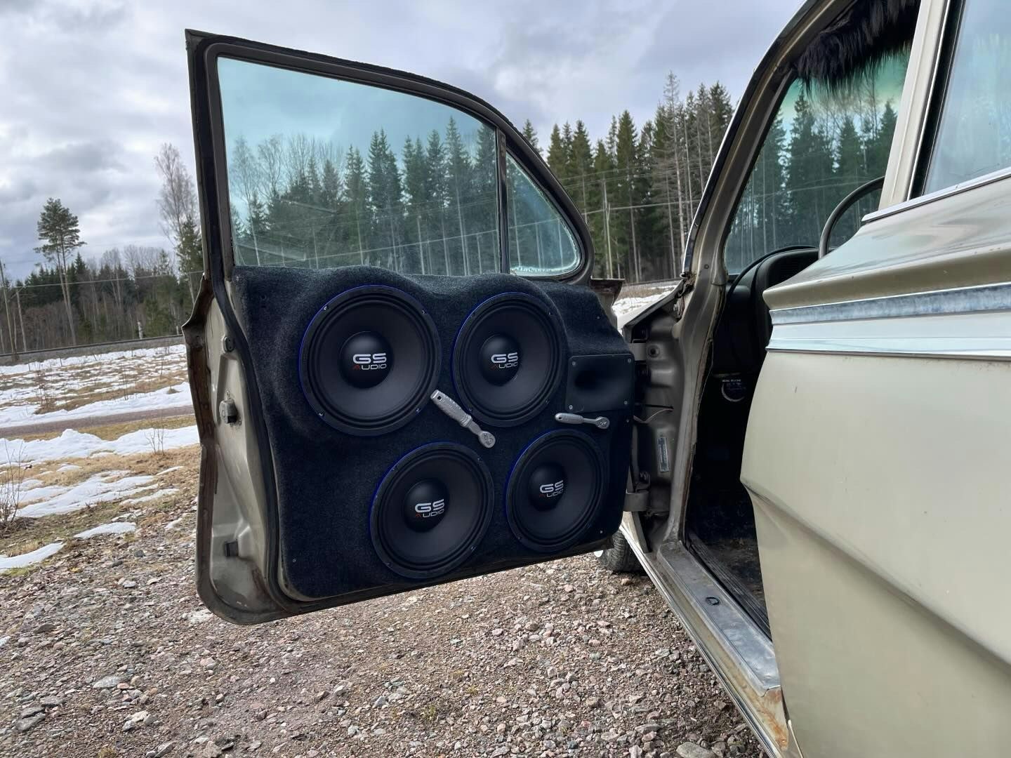 Custom dörrar 2st