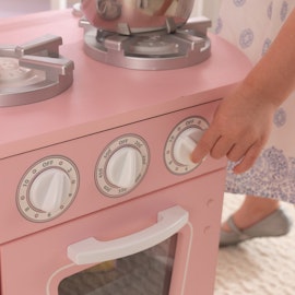 Vintage Kitchen - Pink