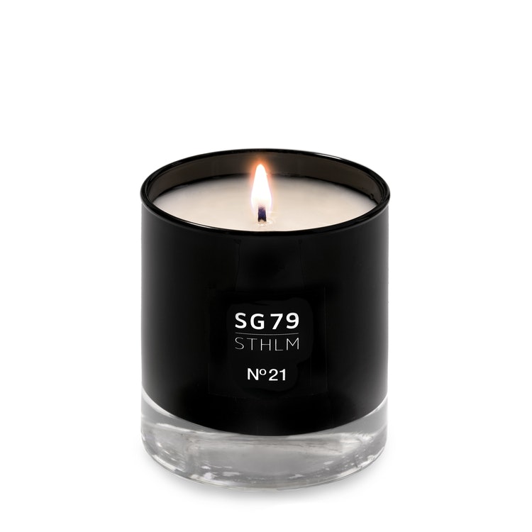 SG79 STHLM N°21 Scented Candle 145g
