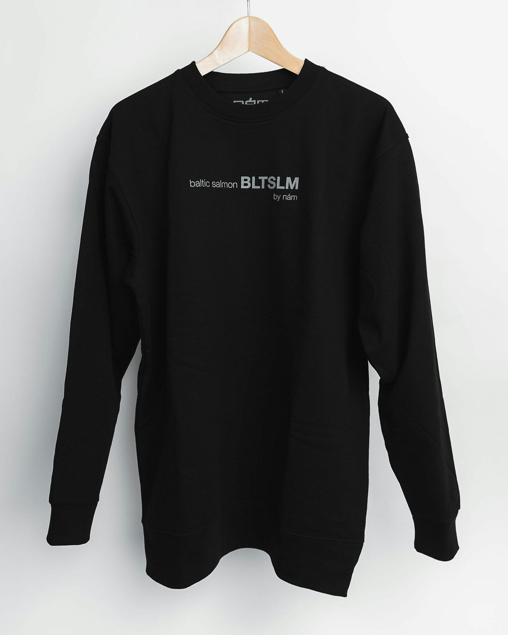 Nam - Black Sweater - Baltic Salmon