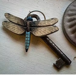 Dragonfly key ring - Wildlife Garden