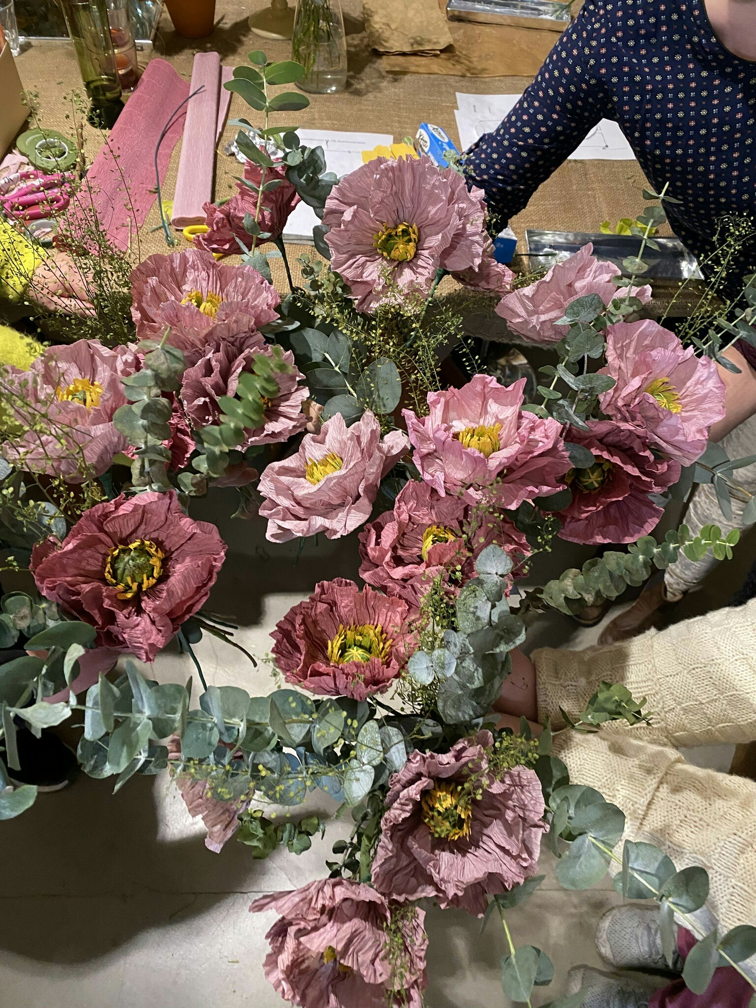 Lär dig att göra pappersblommor