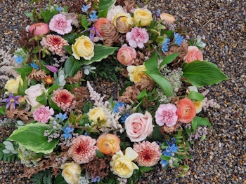 Blommig krans