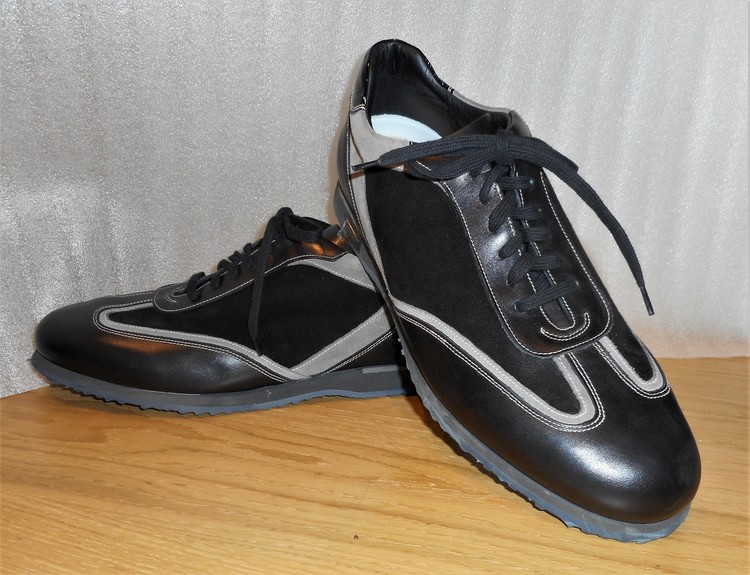 Sportig promenadsko i svart och grått - fabrikat Lancio