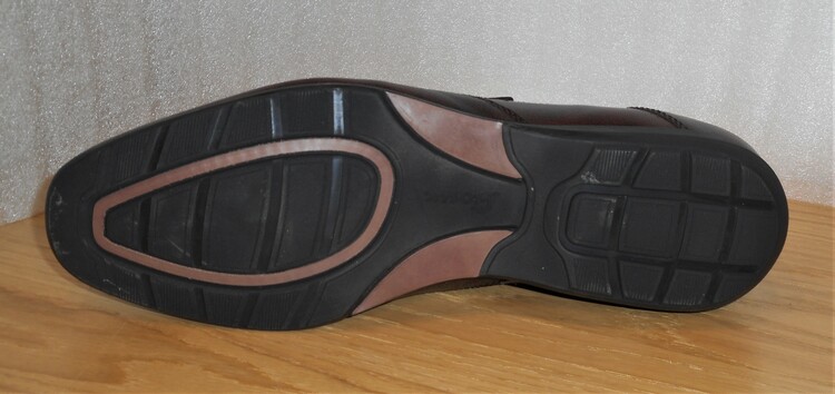 Mörkbrun sko med kardborreknäppning - fabrikat Sioux