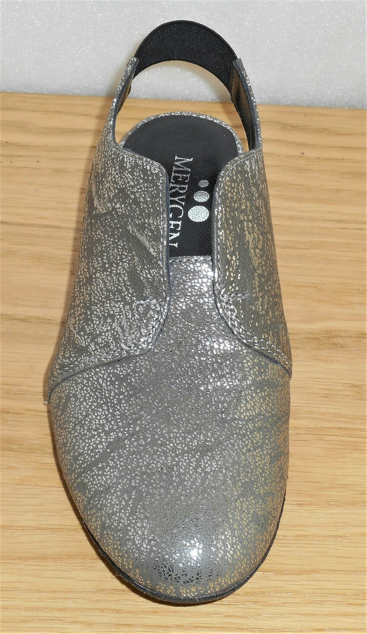 Silvergrå (mörk) sko med slingback - Fabrikat Merygen