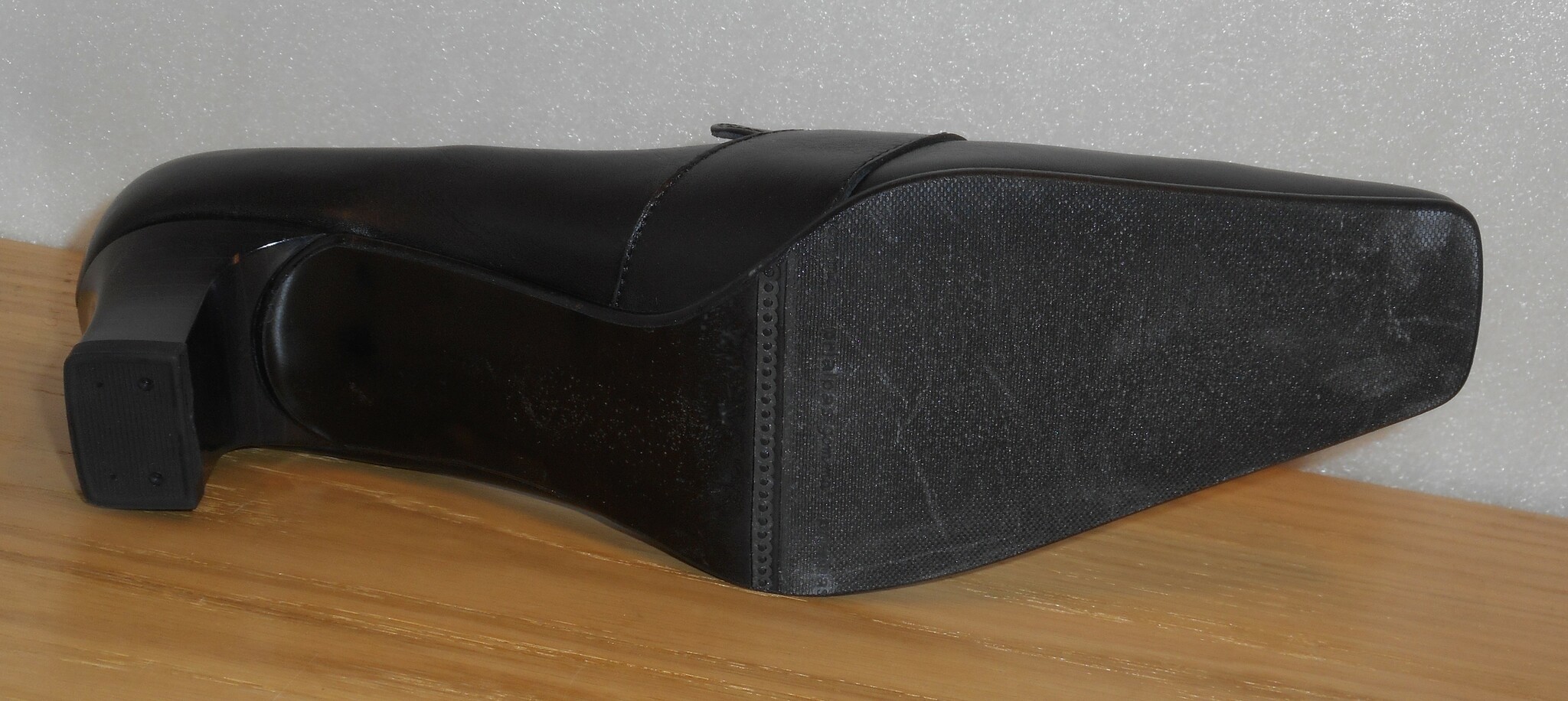 Svart loafer på klack - fabrikat Peter Kaiser
