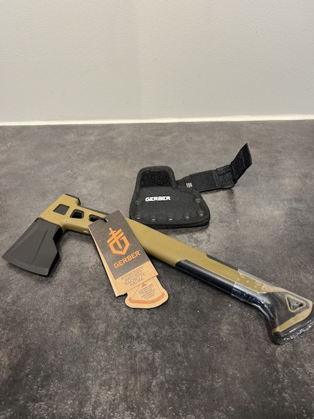 GERBER  HATCHET Fritidsyxa
