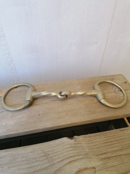 Eggbett 2 delat tvistat 14 cm