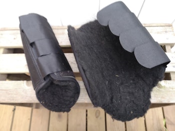 Benskydd Equine Wear 31 cm höga stl M