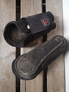 Benskydd fram Equi-guard stl L