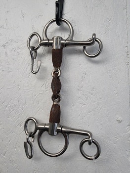 Pelhambett Trust 11 cm