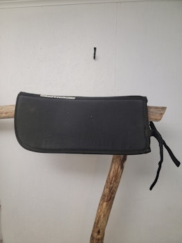 Pad med memoryfoam från Showmaster 52 cm lång