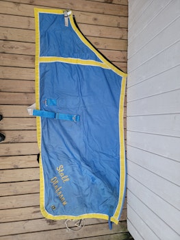 Travtäcke lättare fodrat 135 cm