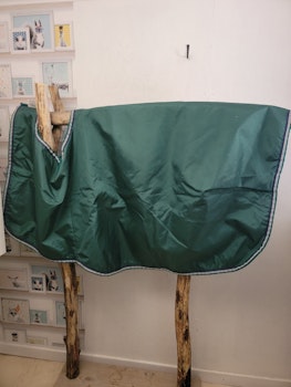 Skrittäcke Fleecefodrat stl 145 cm från Bucas