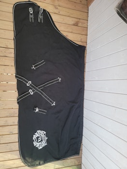 Bomullstäcke/transporttäcke med keramiskt tyg i ryggen 155 cm från Back on Track
