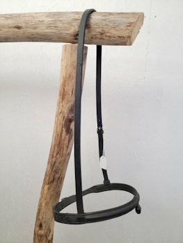 Achennosdel svart stl ponny