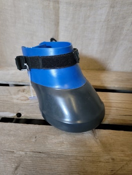 Sjuksko stl S från Arma passar 14 cm lång ,12 cm bred hov