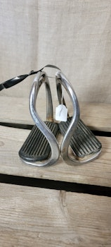 Australiensiska stigbyglar vuxen fotbredd 11,5 cm