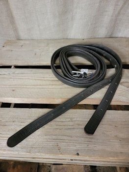 Stigläder mörkbruna 145 cm från Lippo med nylonkärna