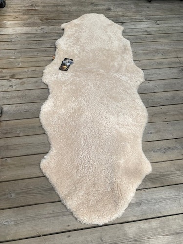 Australiensiskt fårskinn "beige" 200x70 cm
