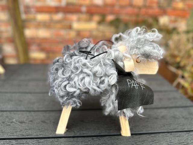 Mini-mini fåret "Paff"