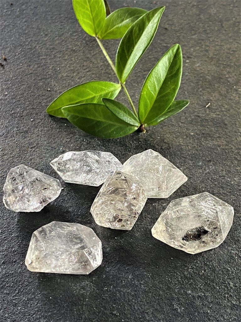 Diamantkvarts 9-12 gram 1 styck