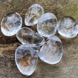 Bergkristall, trumlad AA+ 20-30 mm 1 st