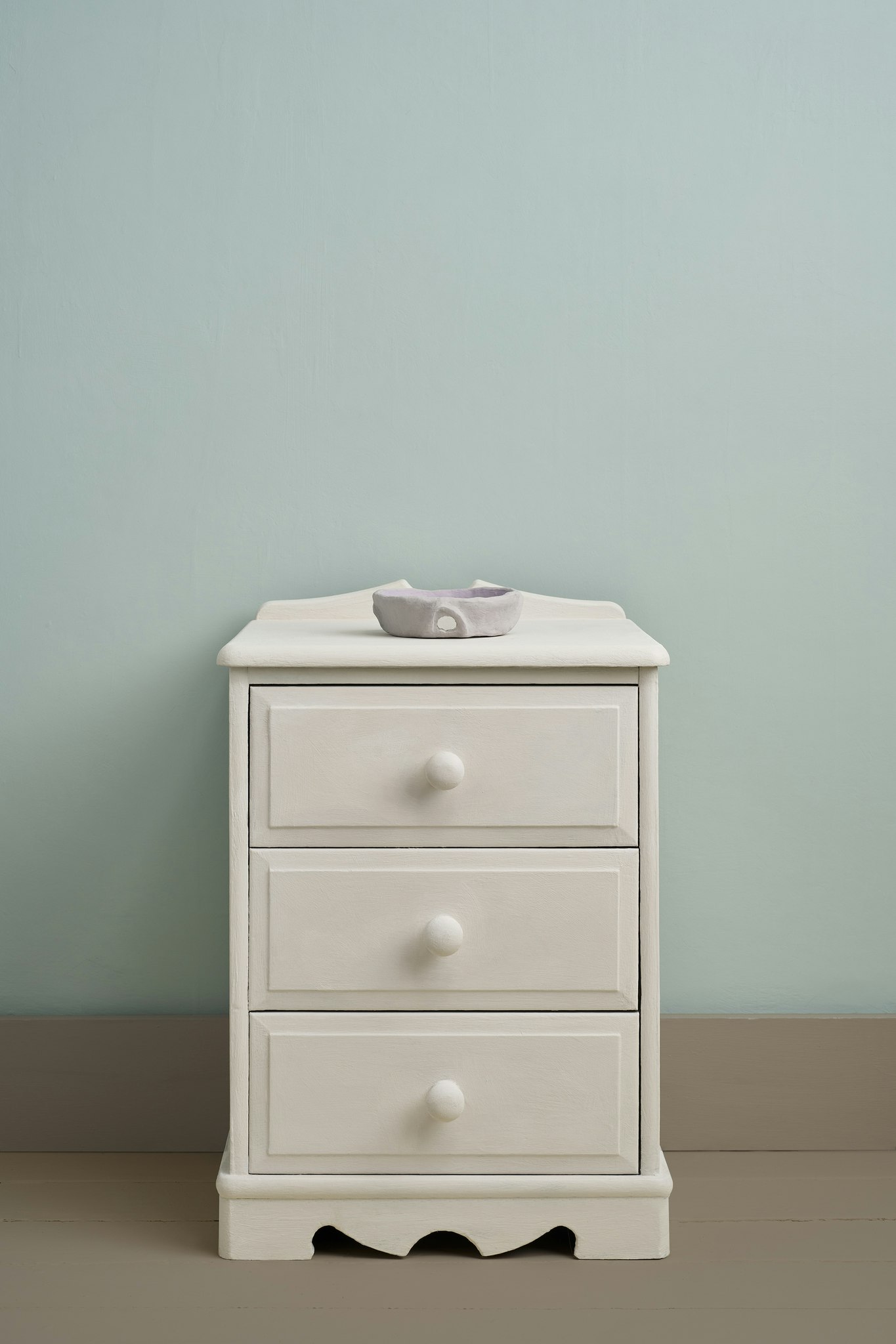 Rococo White 1L Annie Sloan Chalk Paint