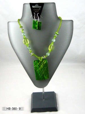 Halsband snäckskal med örhänge, grön
