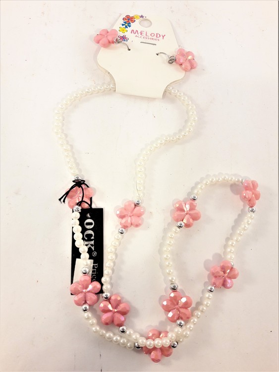 Vitt set med rosa blommor med örhänge och halsband för barn