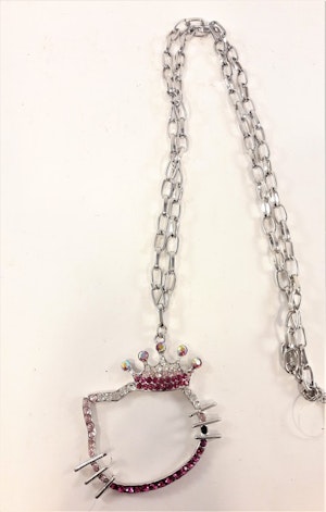 Halskedja med Hello Kittymotiv och strass