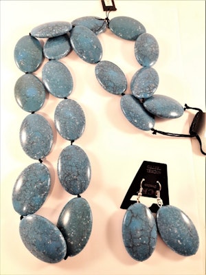 Halsband och örhänge med stora polerade stenar, blå