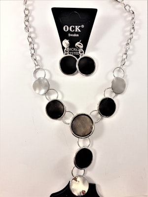 Halsband med fina detaljer och strass med matchande örhängen, svart