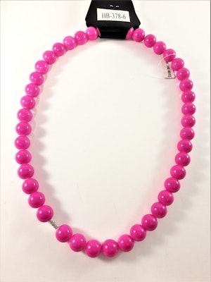 Halsband med kulor i cerise