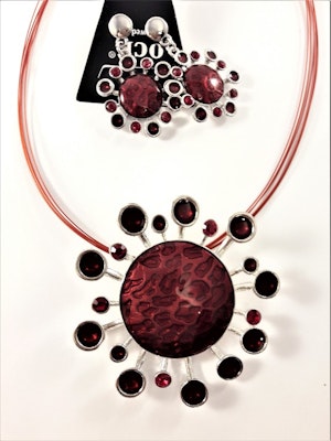 Halsband med blomhänge och stenar i rött med matchande örhängen