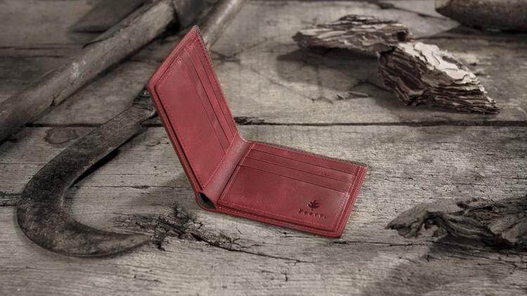 New York Wallet - Maple Red