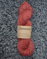 Hibiskus - Handfärgat Gotlandsgarn 100 g
