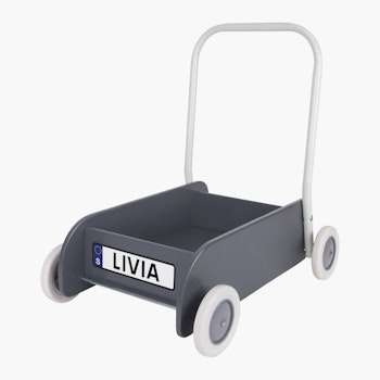 Lära-gå-vagn med registreringsskylt