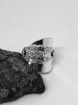 Ring 35