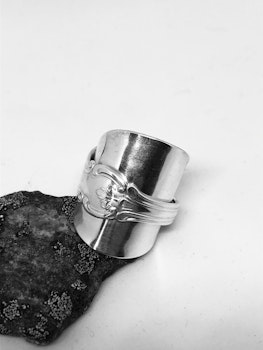 Ring 48